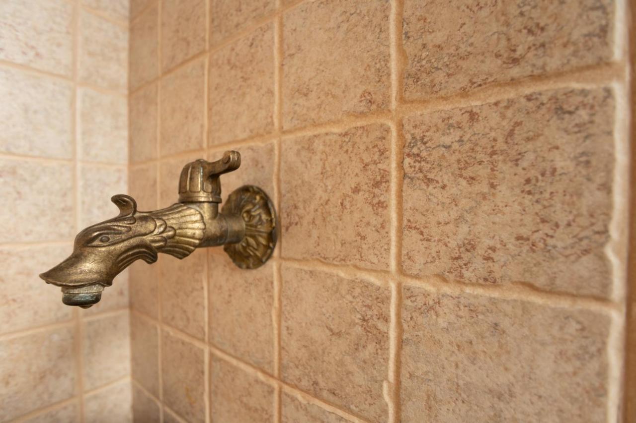 Luxury Private House In City Center Veliko Tarnovo Luaran gambar