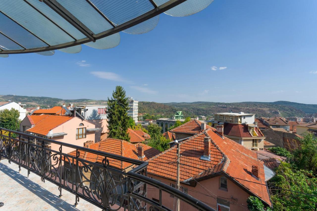 Luxury Private House In City Center Veliko Tarnovo Luaran gambar