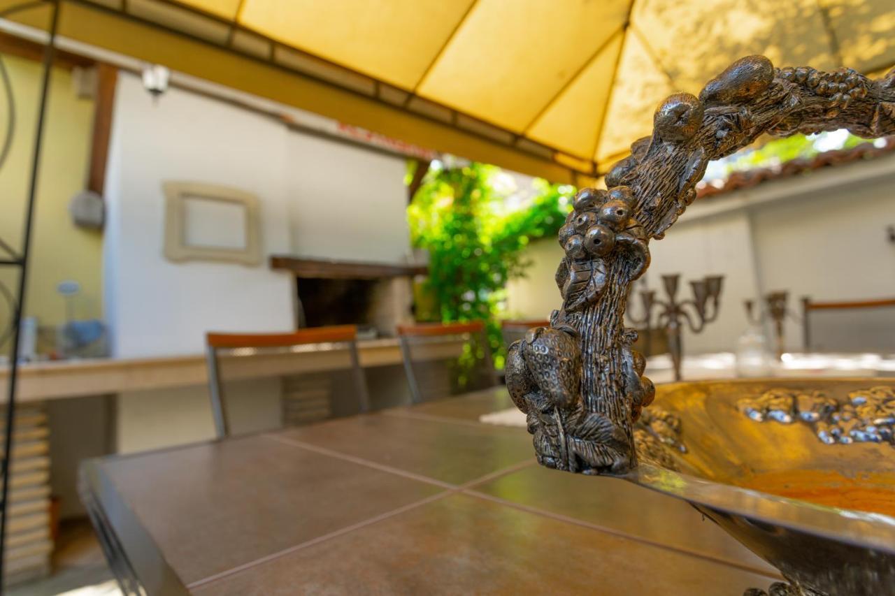 Luxury Private House In City Center Veliko Tarnovo Luaran gambar