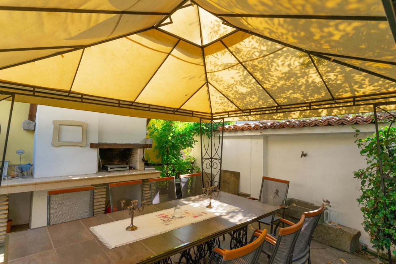 Luxury Private House In City Center Veliko Tarnovo Luaran gambar