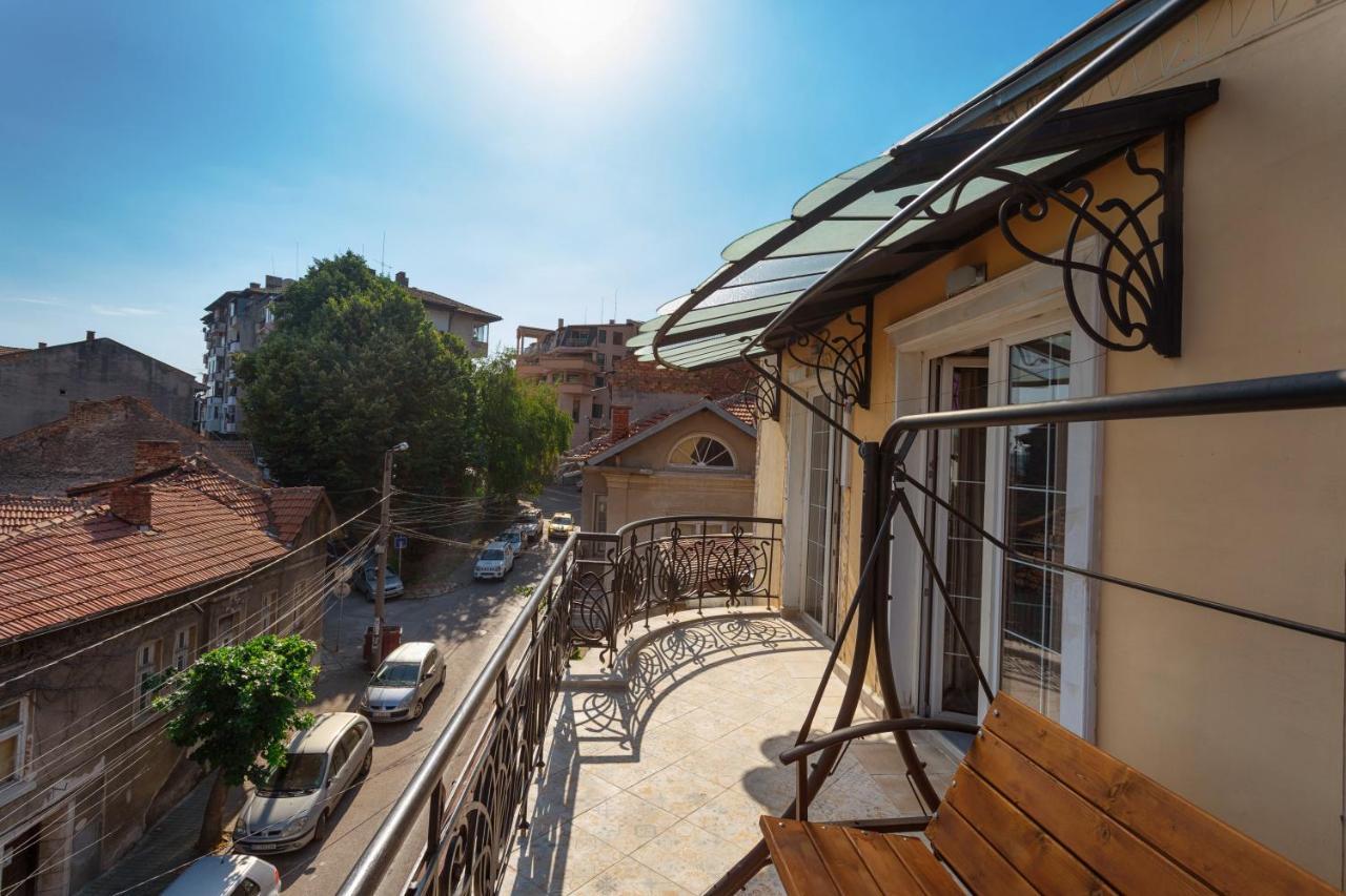 Luxury Private House In City Center Veliko Tarnovo Luaran gambar