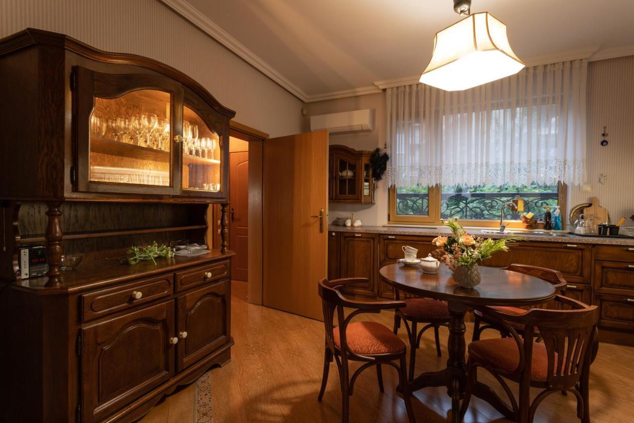 Luxury Private House In City Center Veliko Tarnovo Luaran gambar